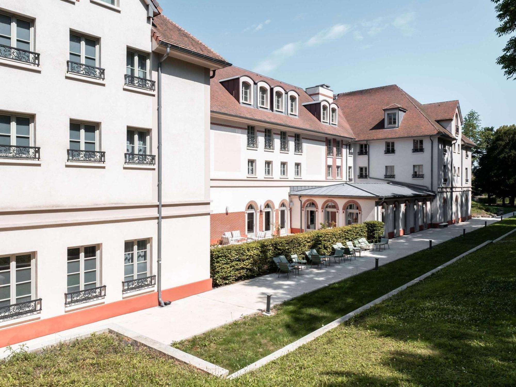 Mercure Maintenon Exterior foto
