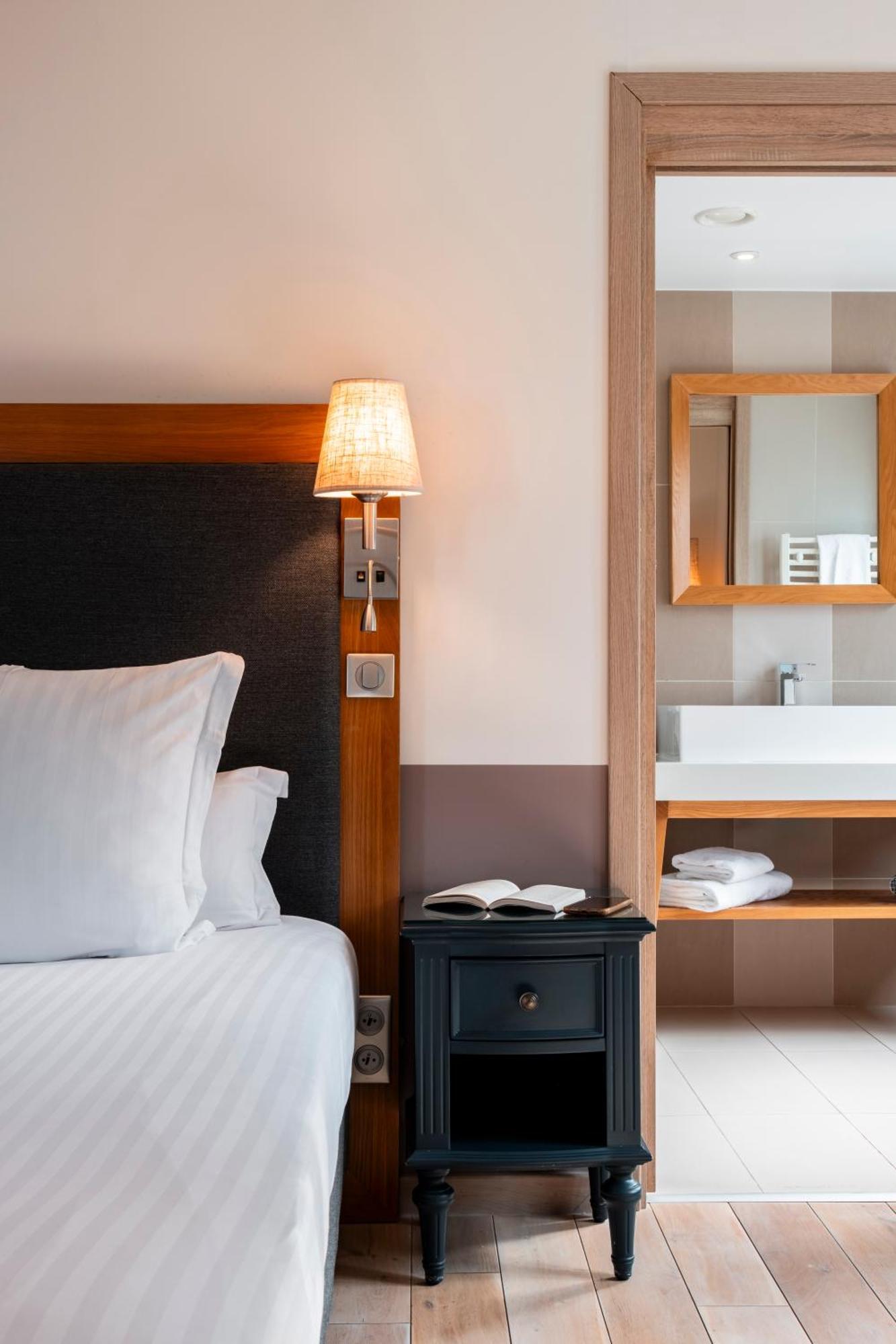 Mercure Maintenon Exterior foto